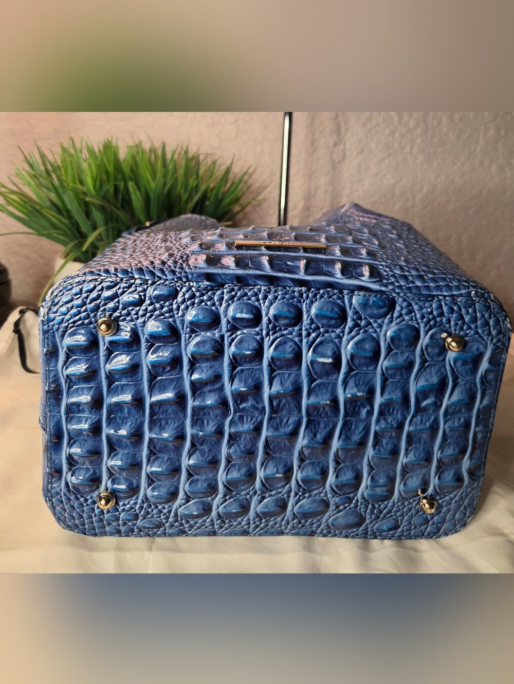 Brahmin Amelia Bucket Bag Bluebonnet Melbourne Leather EUC - Picture 6 of 16